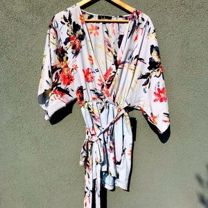 Lulu’s tie wrap romper
